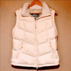 Women’s Columbia Vest